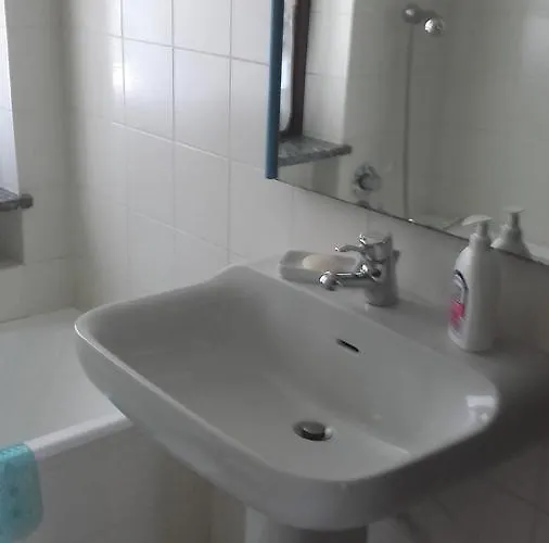 Bilocale Dante 아파트 스트레사